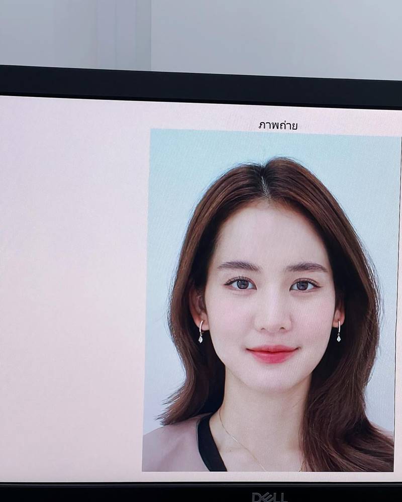 โบว์ เมลดา ถ่ายรูปพาสปอร์ต