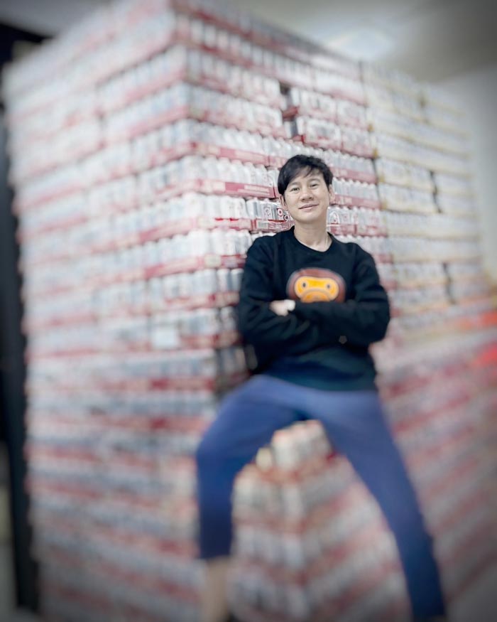 บุ้ง สะธี