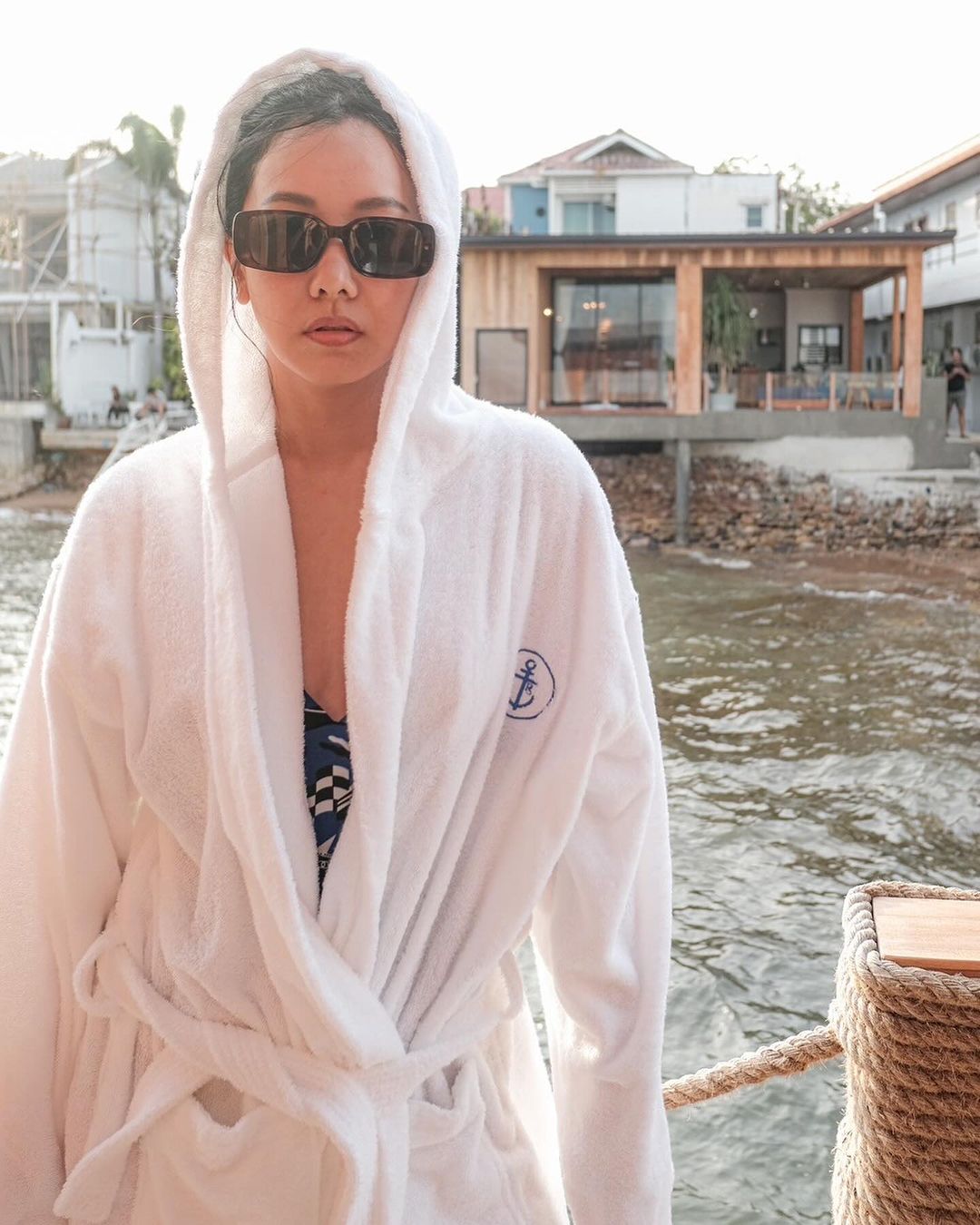 นุ่น วรนุช