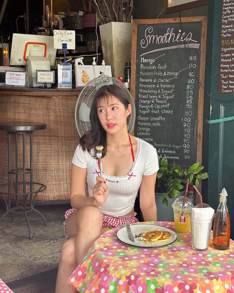 มุก กุลชา