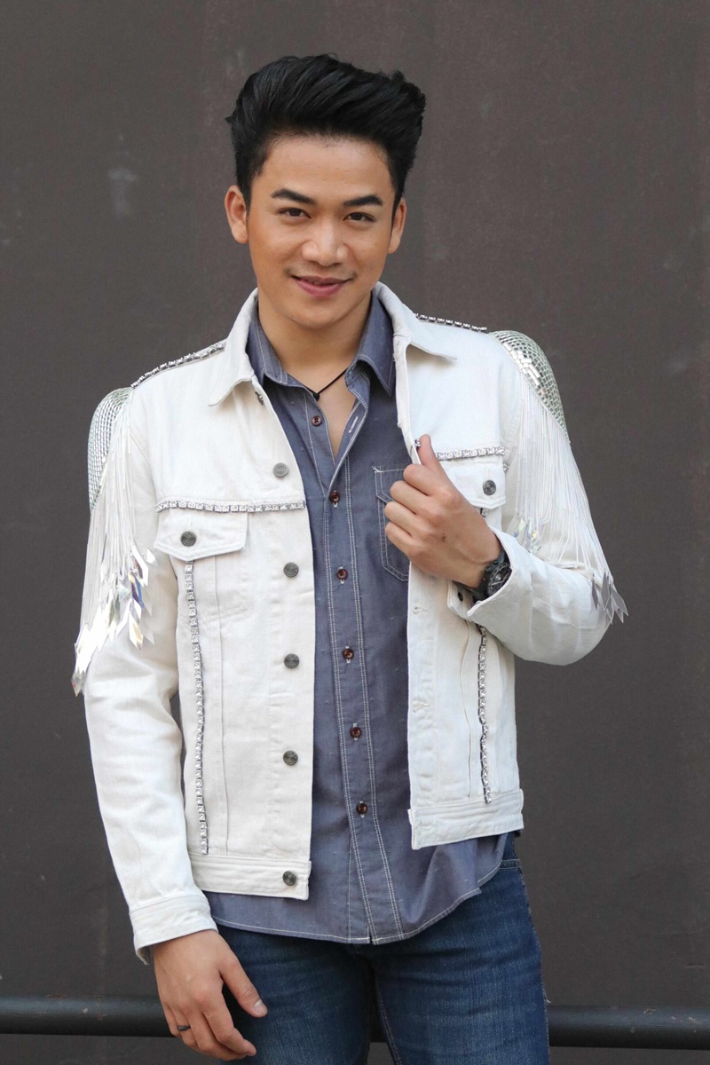 มงกุฎดอกหญ้า