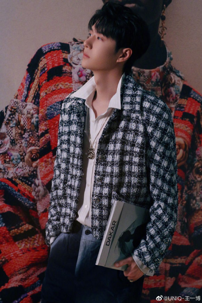 หวังอี้ป๋อ wang yibo