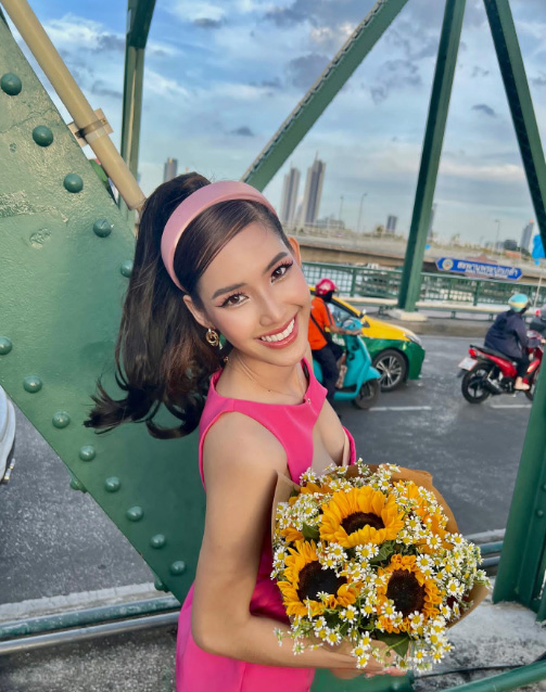 ใบหม่อน กิตติยา ประวัติ