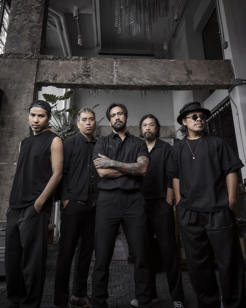 นั่งเล 5 line up