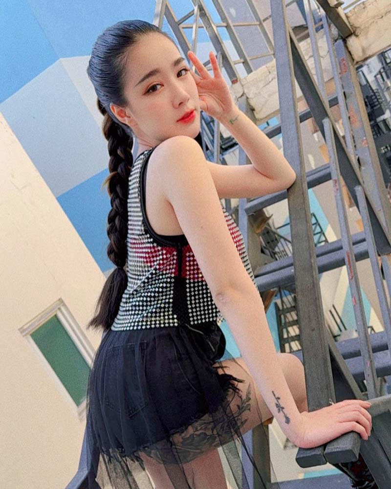 ฟีมเฟีย กชกร