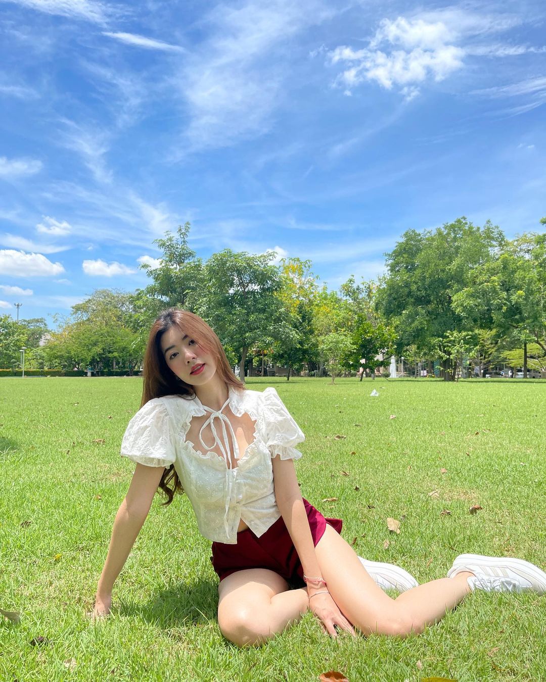 มีน สรัลธร