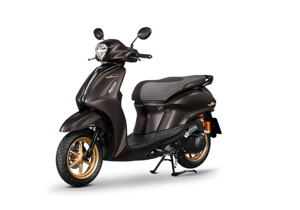 Yamaha Grand Filano Hybrid Connected 2024