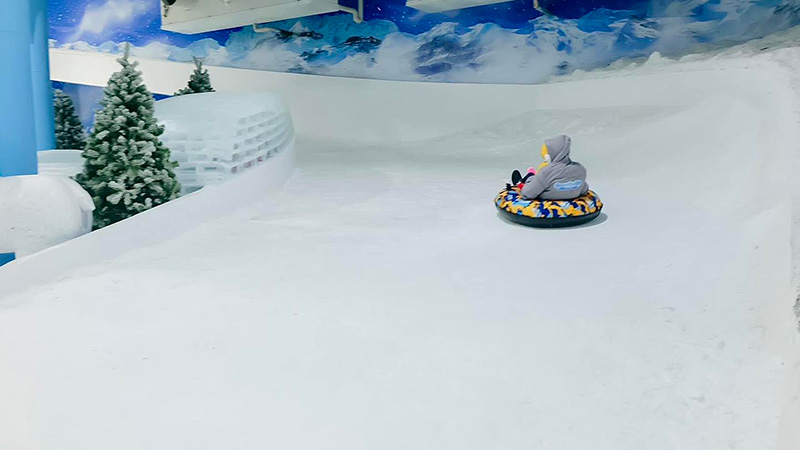 ที่เที่ยวเมืองหิมะ SnowBuddy winterland