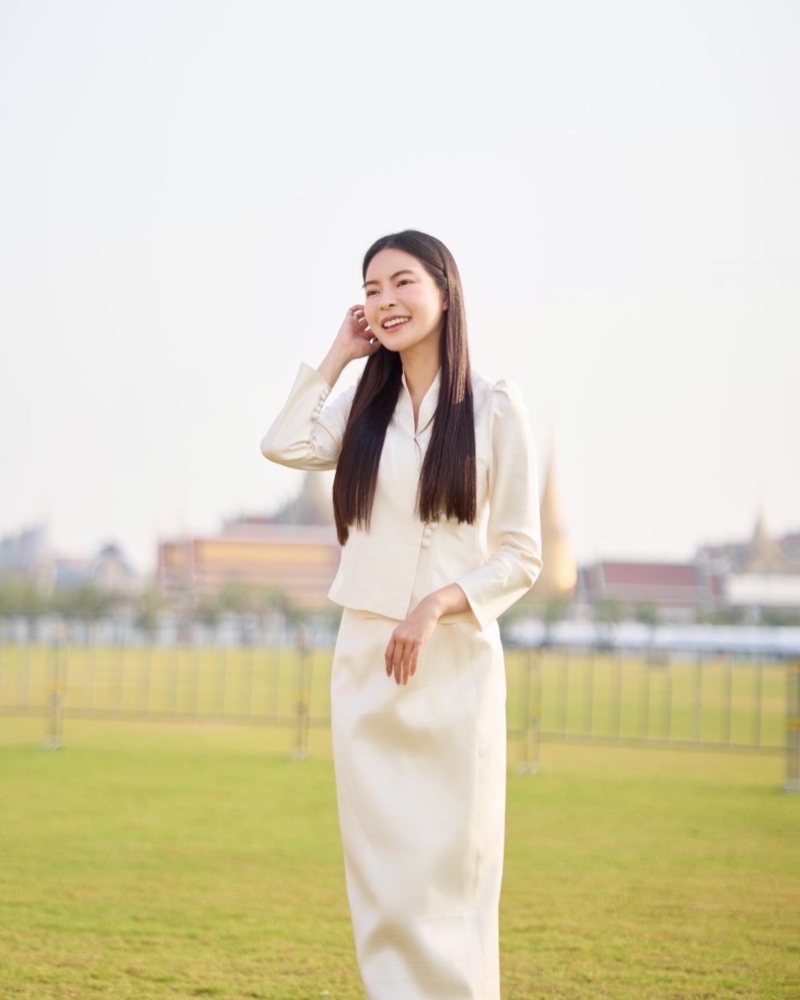 เอวา ปวรวรรณ 