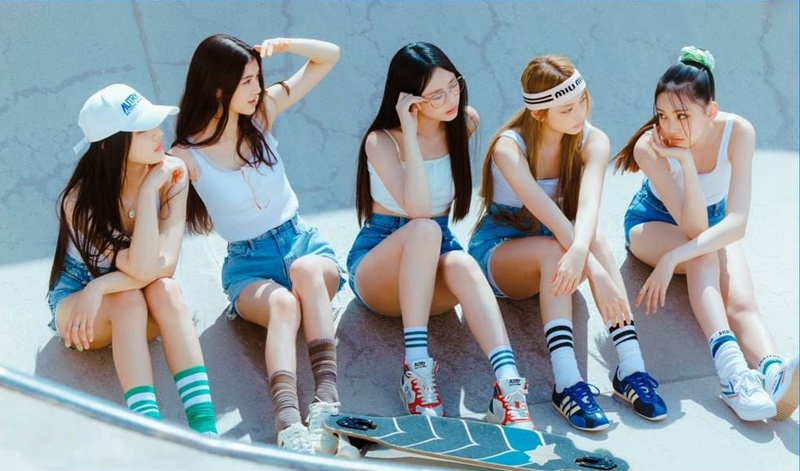 NewJeans