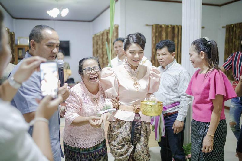 ก้อง ห้วยไร่ เบล ขนิษฐา