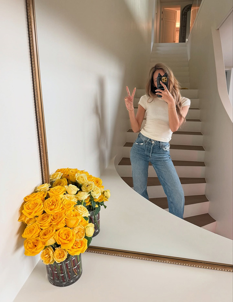 ลิซ่า BLACKPINK อวดโฉม Ferrari คันใหม่ 