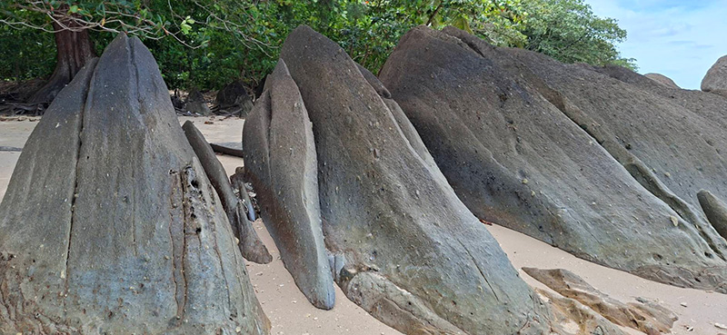 หาดเขาสะบ้า พังงา