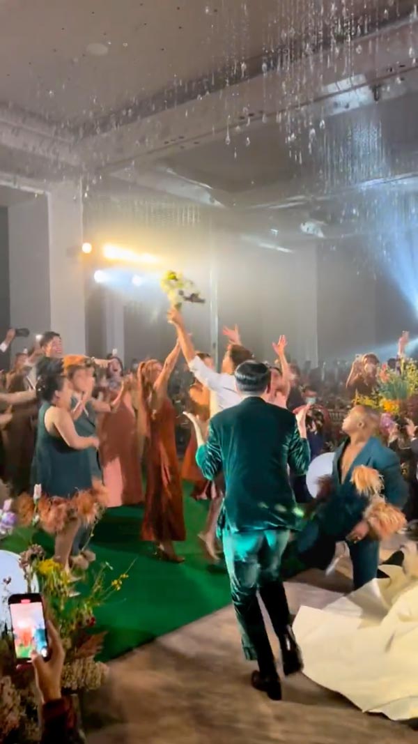 อาเล็ก โบว์