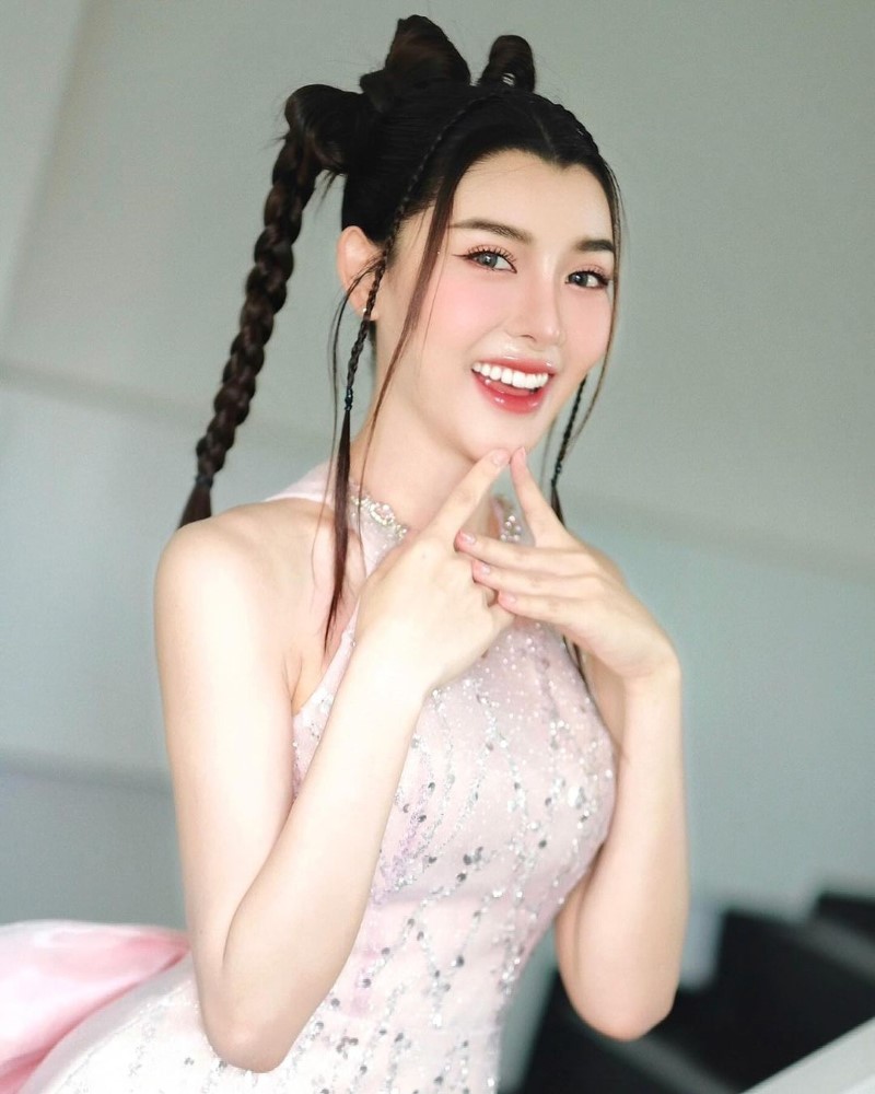 ยุวเฟิร์น ยุวภรณ์ ทรงงาม