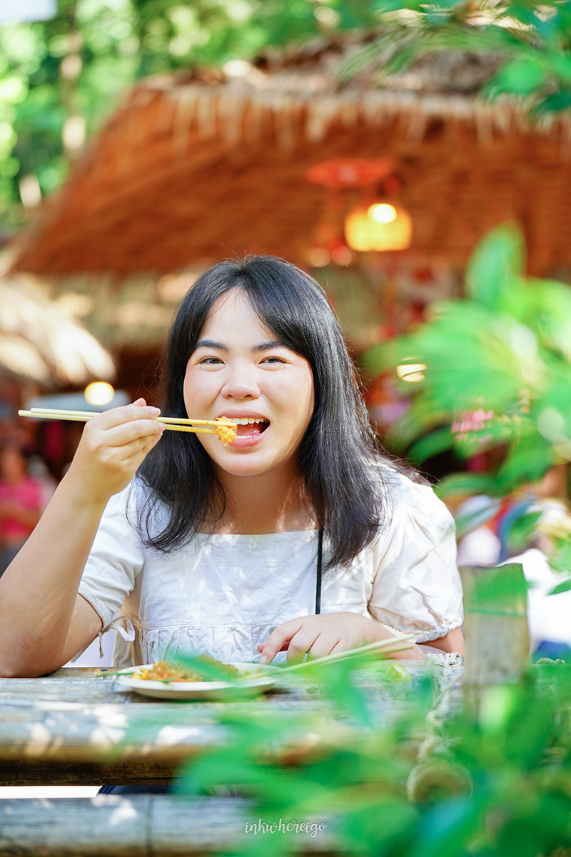 ตลาดโอ๊ะป่อย สวนผึ้ง