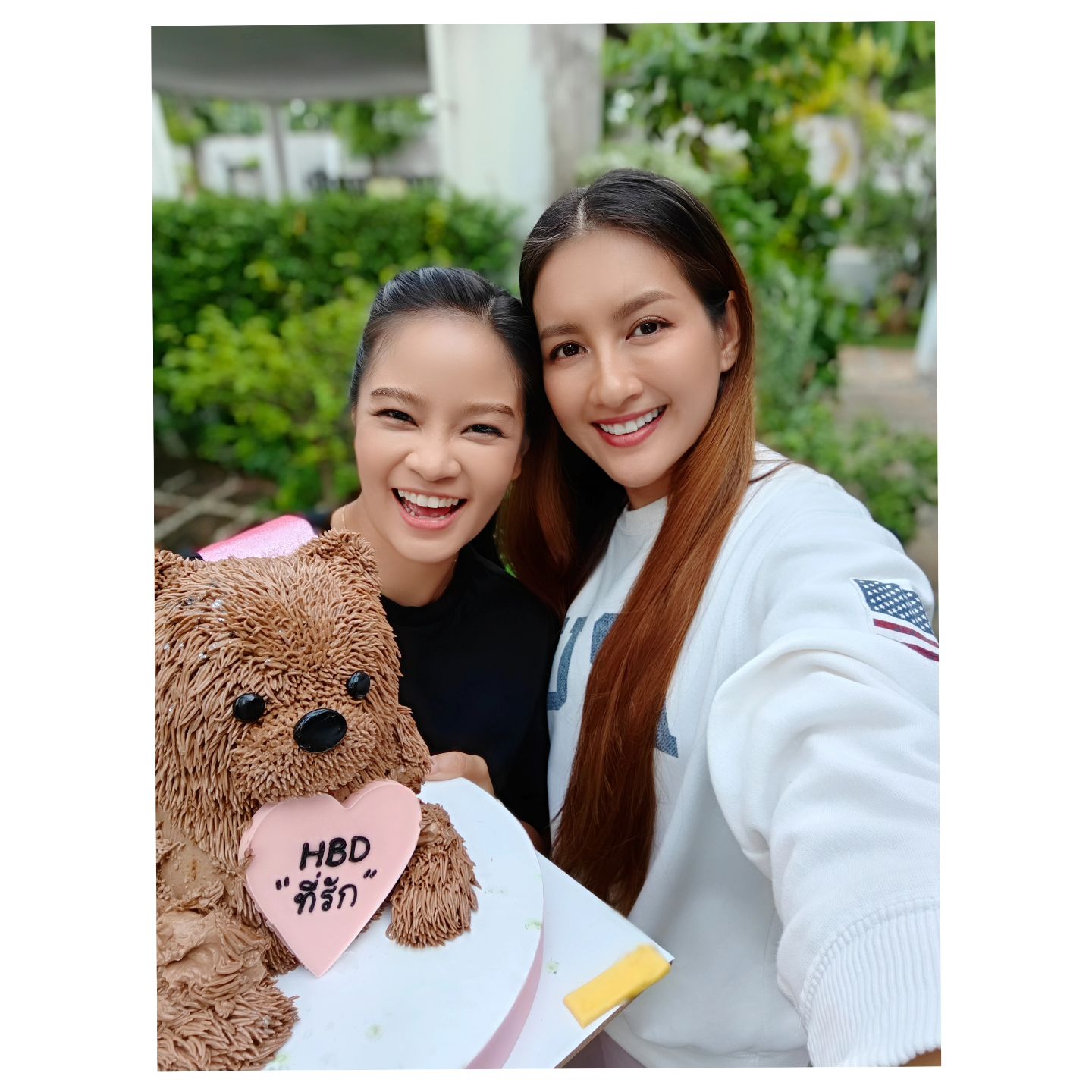 ม่วย นิธิตรา นก อุษณีย์