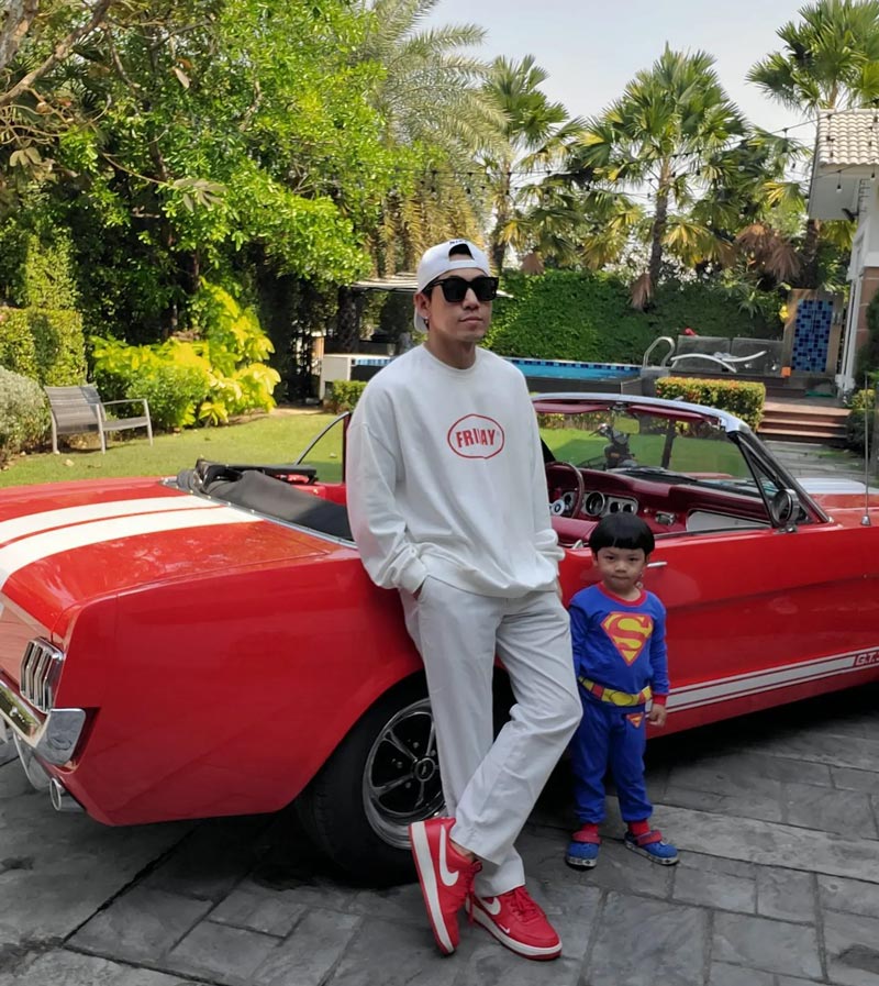 ดีเจเพชรจ้า