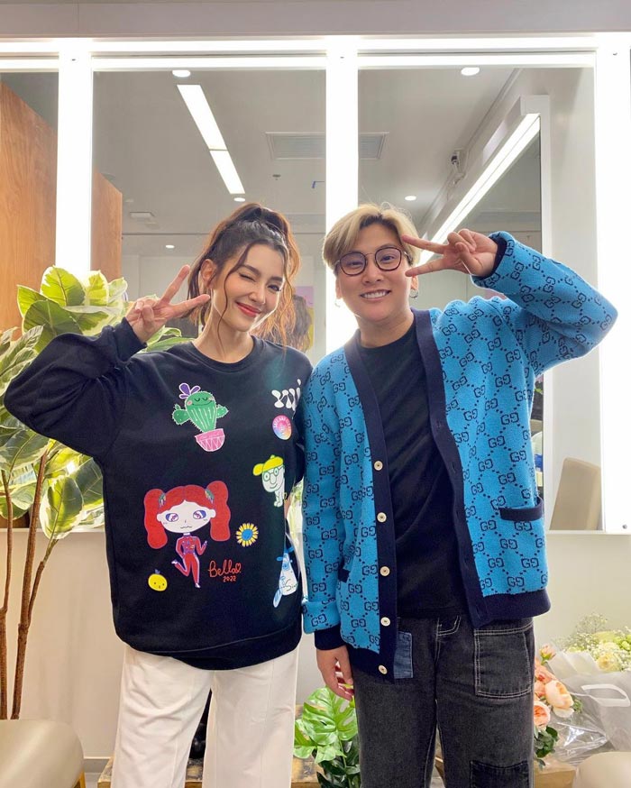 เบลล่า พลอย