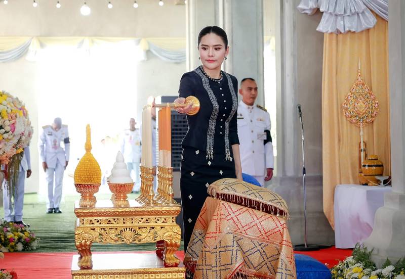 ท่านผู้หญิงอรอนงค์ ปิยนาฏวชิรพัทธ์