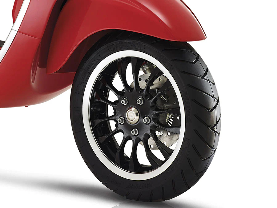 Vespa Sprint 125 2022 ดีไซน์ภายนอก