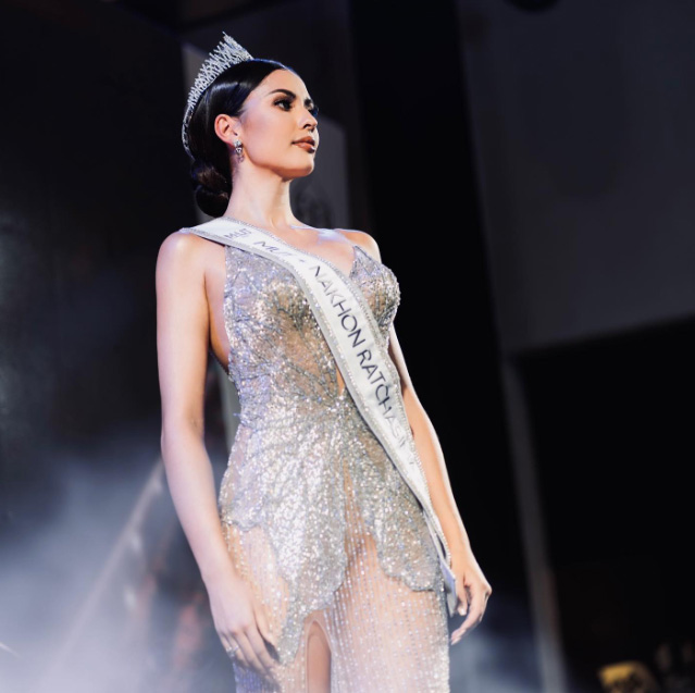 แอนโทเนีย โพซิ้ว