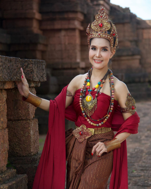 ต้อม รชนีกร พัฒนาการความสวย