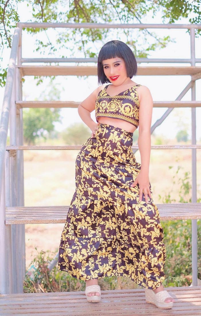 หนูรัตน์ ธิดาพร