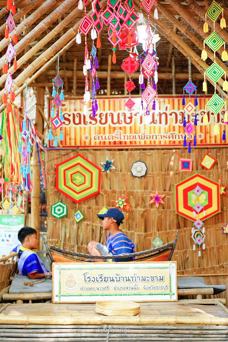 ตลาดโอ๊ะป่อย สวนผึ้ง