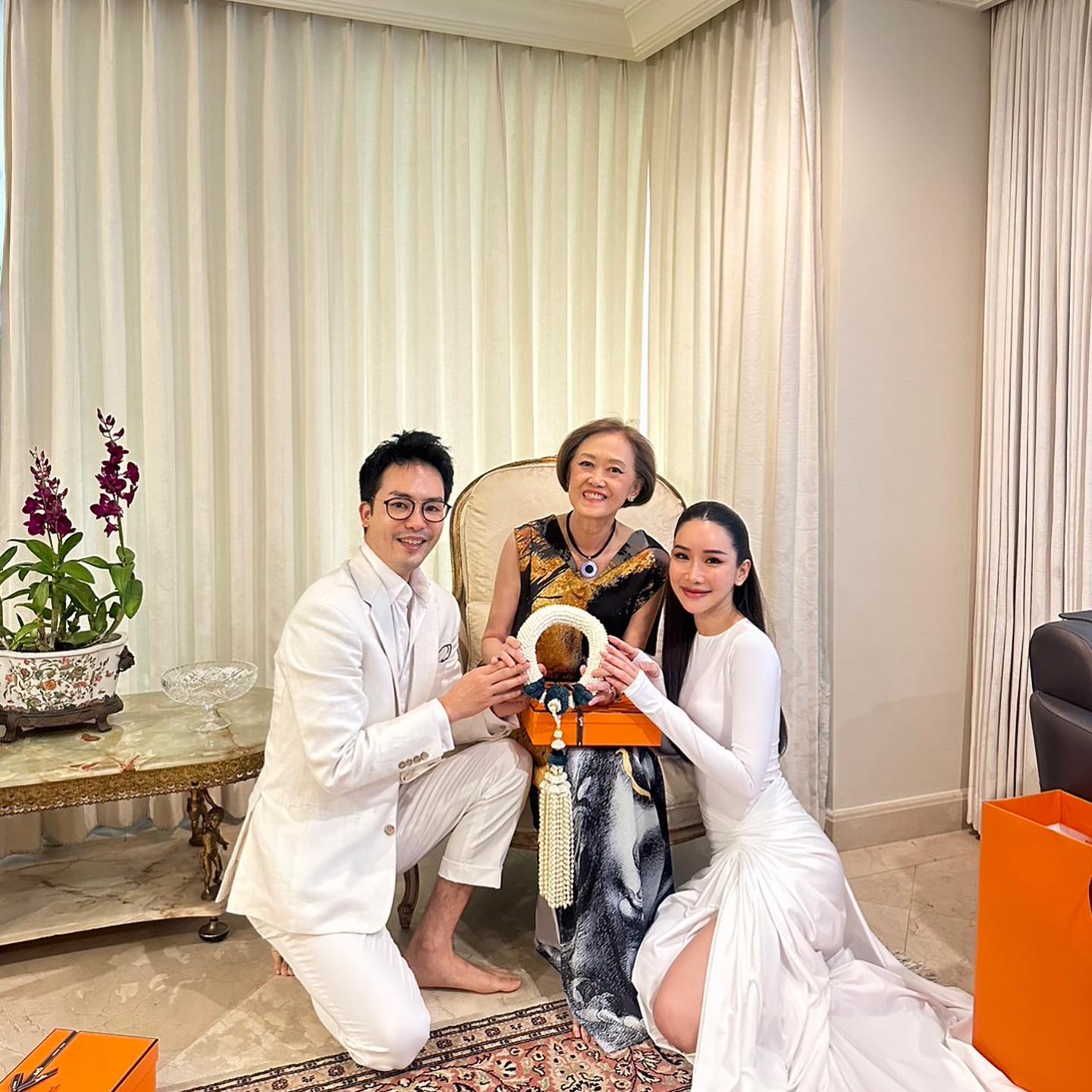 ท็อป ณัฐเศรษฐ์  โอปอล์ ปานหทัย