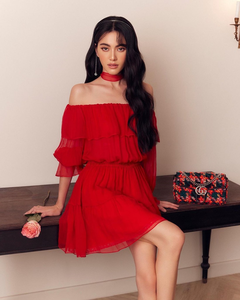 ใหม่ ดาวิกา