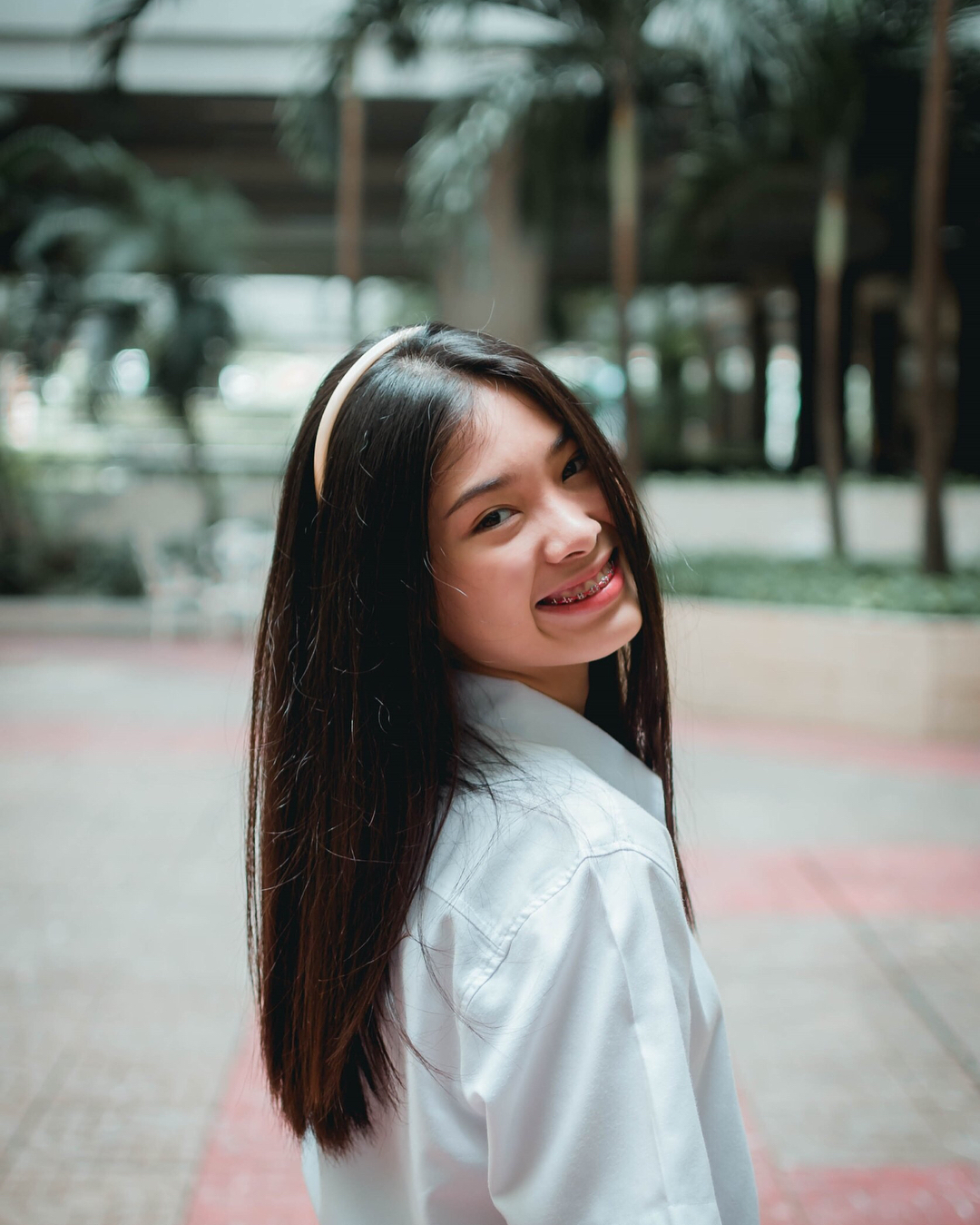 น้องไบร์ท ลูกสาว บอล เชิญยิ้ม