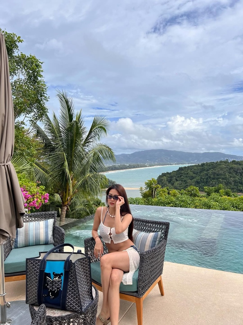 เฟิร์น นพจิรา