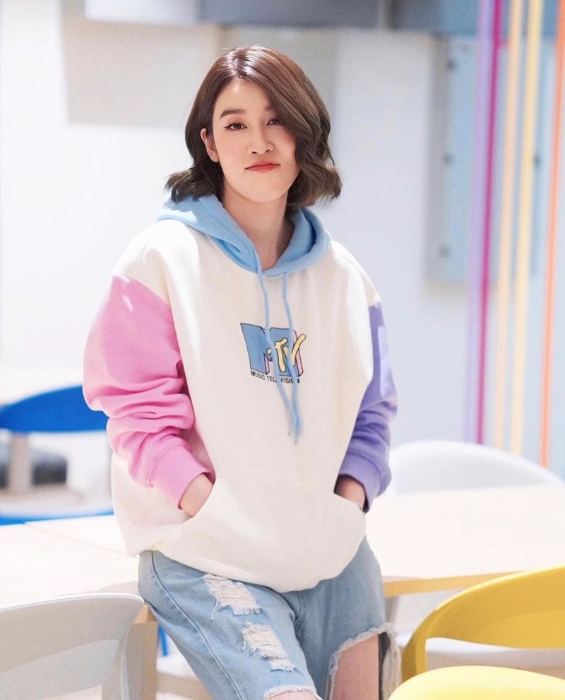 เชียร์ ฑิฆัมพร