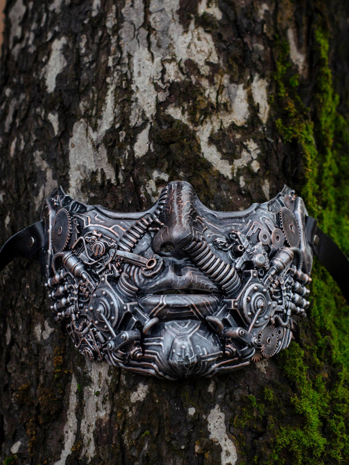 ศิลปินยูเครน หน้ากากสตีมพังค์