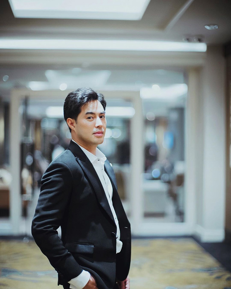 ท็อป จรณ