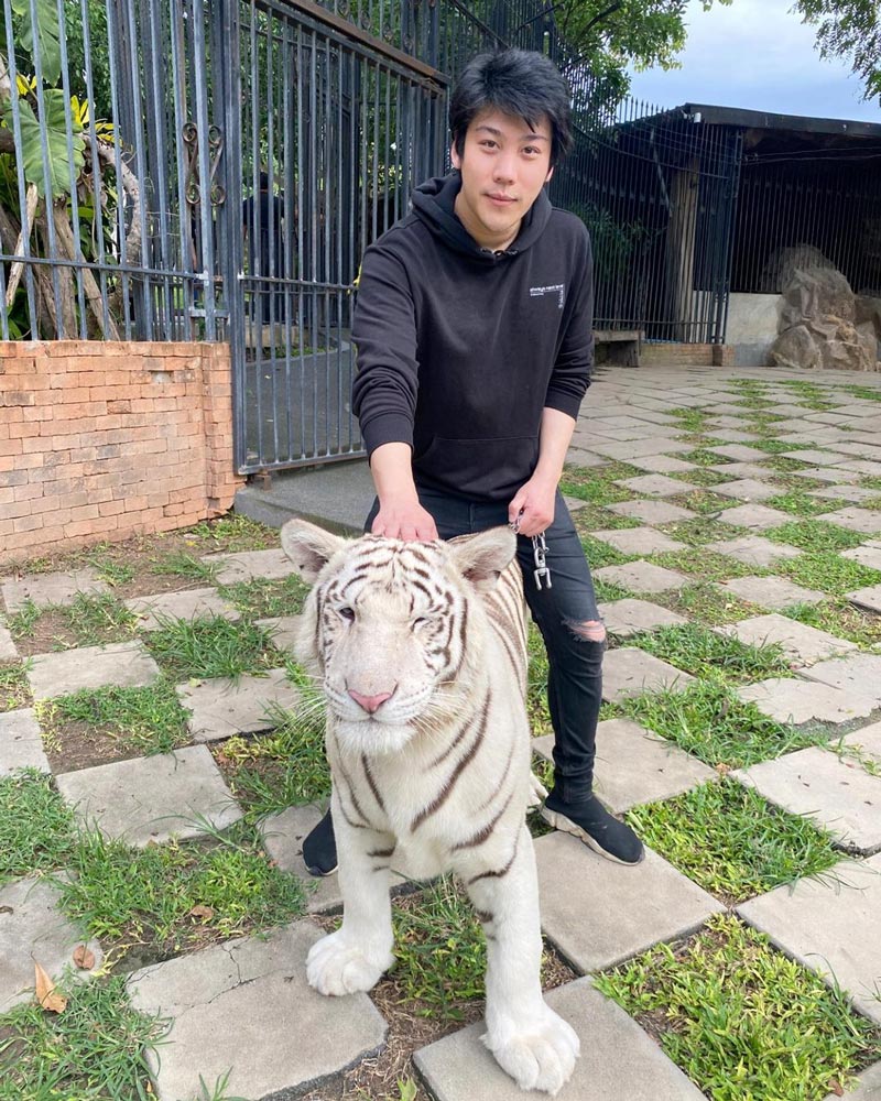 ไฮโซแชมป์ จิรัฏฐ์