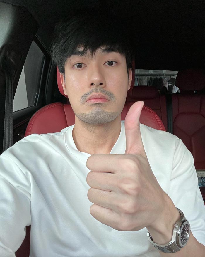 หน่อง ธนา