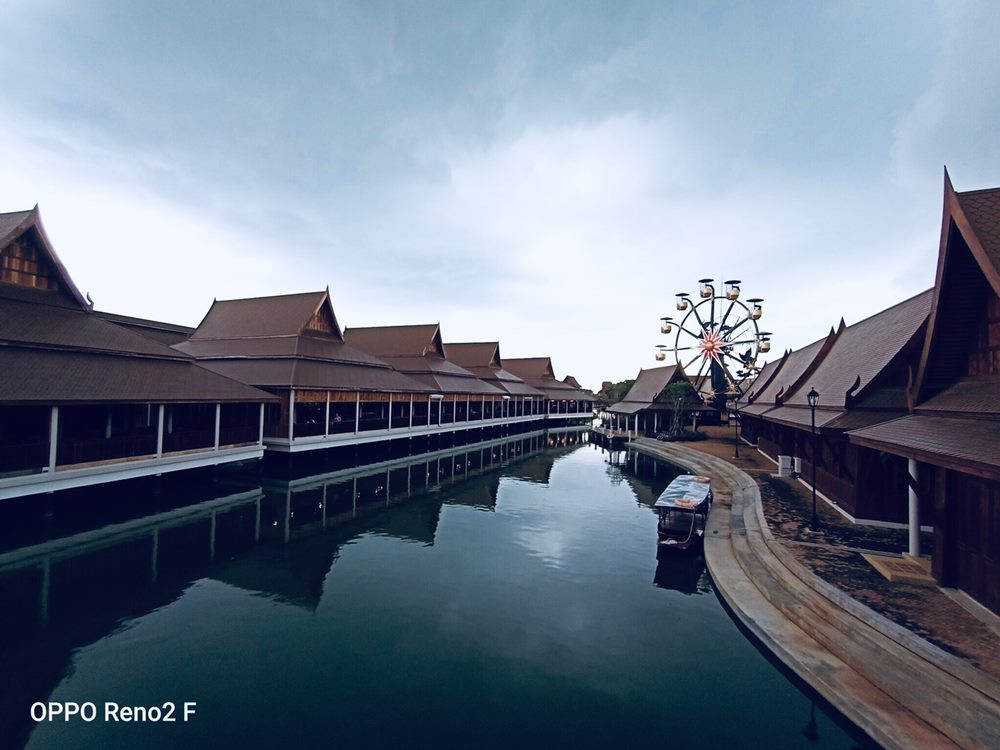 OPPO Reno2 F