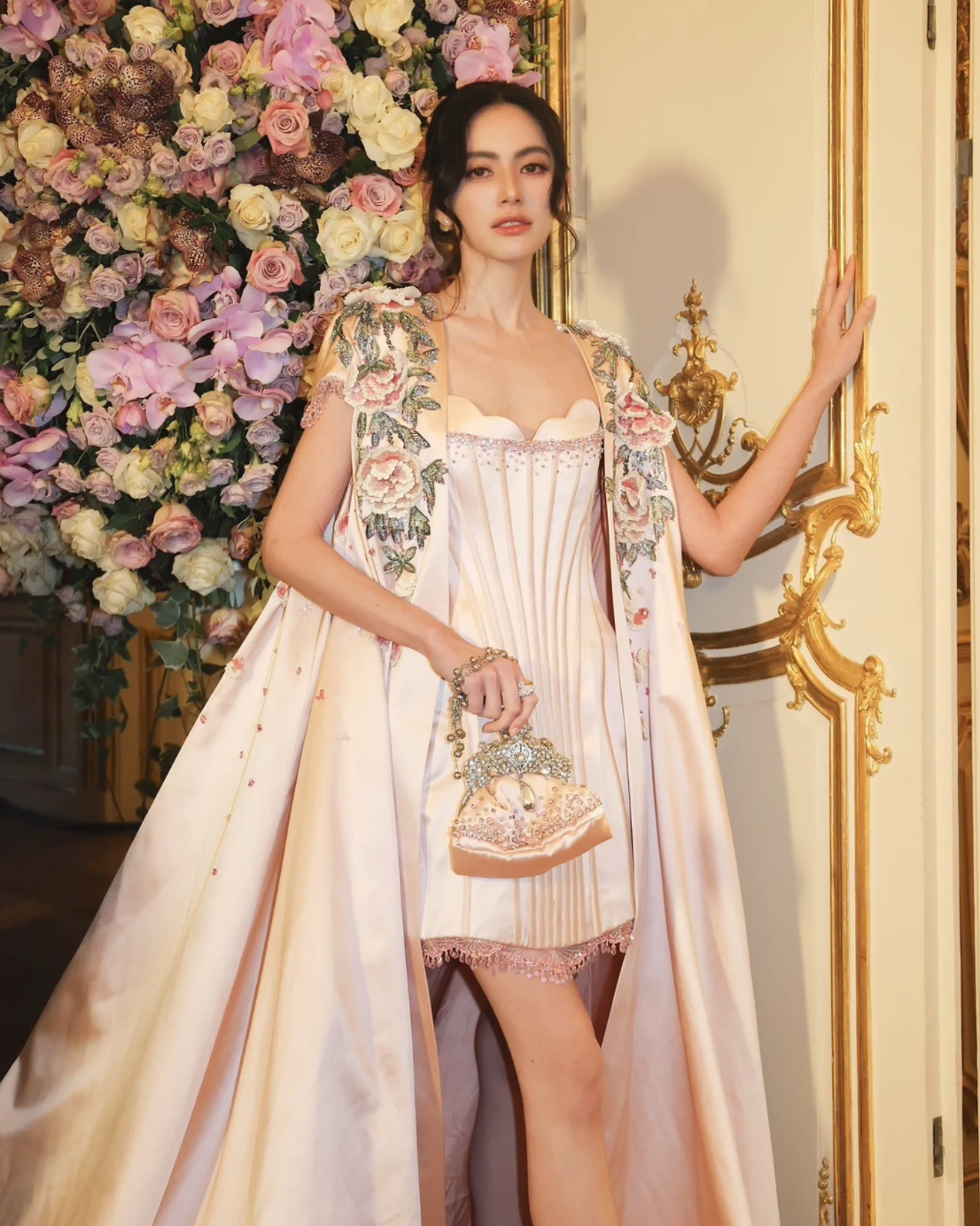 ใหม่ ดาวิกา