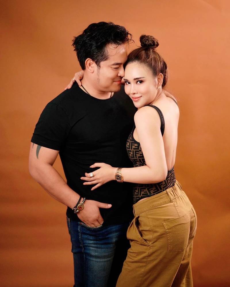 แมลงเมี่ยงเลิกสามี