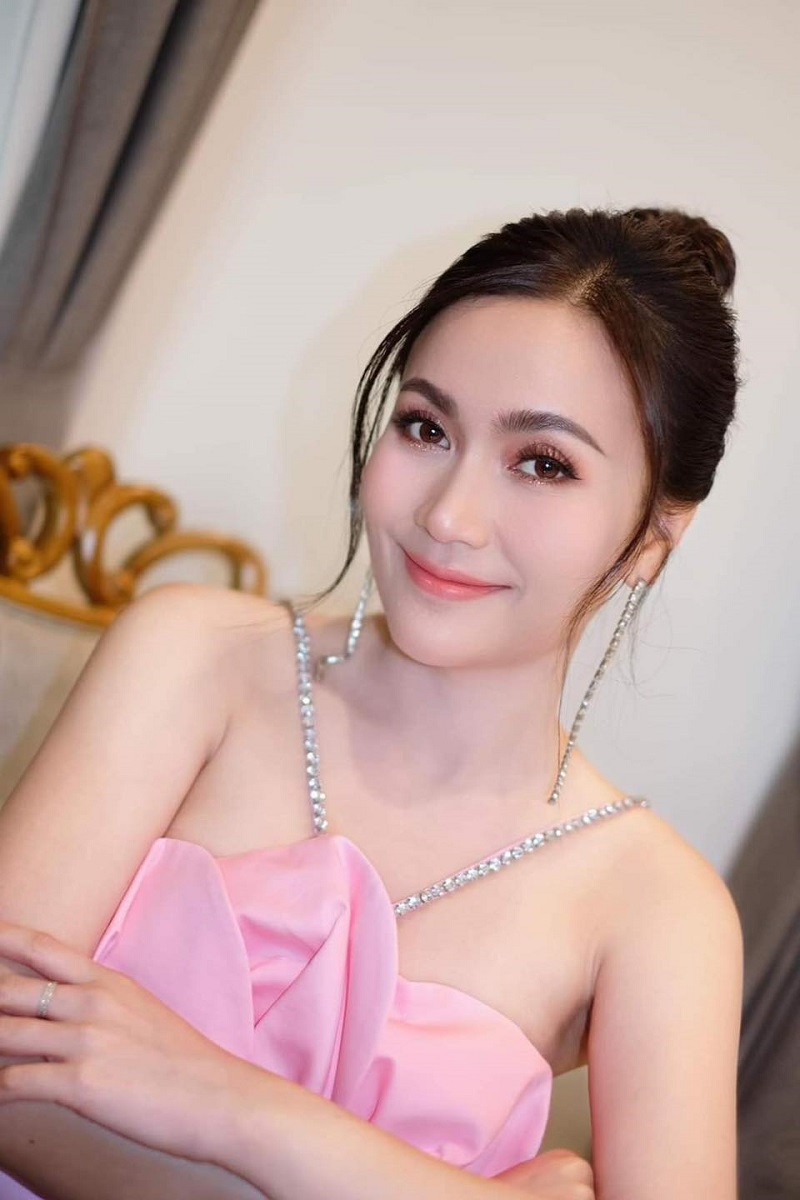 ก้านตอง ทุ่งเงิน ประวัติ