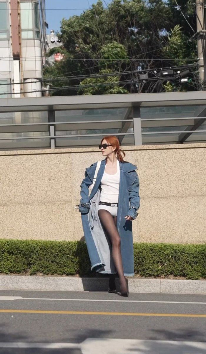 ใหม่ ดาวิกา