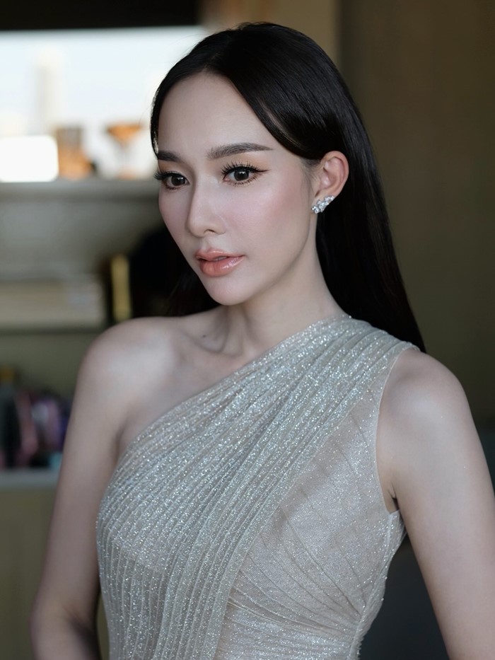 มิ้นท์ ณัฐวรา เข้าพิธีแต่งงาน ไฮโซหยัง วิธวิทย์