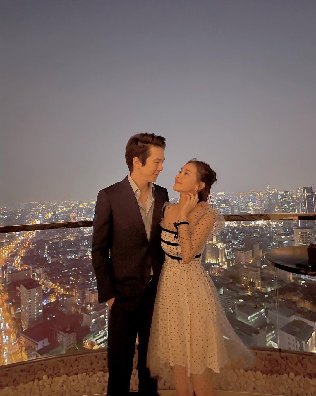 ออม สุชาร์