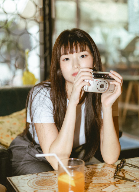 คิ้ว อนงค์นาถ