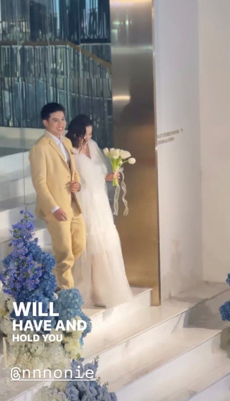 แต่งแล้ว นนนี่ ลูกสาว แอน สิเรียม ควงแฟนหนุ่มเข้าพิธีวิวาห์ เจ้าสาวสวยออร่ามาก