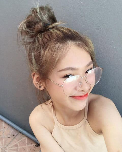 ลูกดาราตลก, บอล เชิญยิ้ม