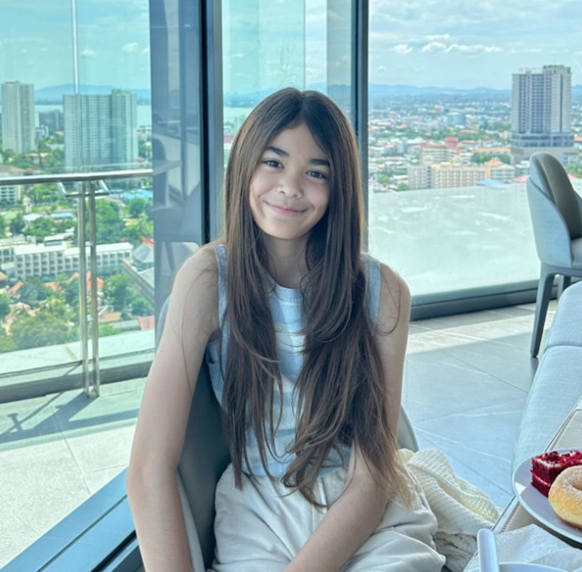 น้องลียา ลูกสาว ธัญญ่า ธัญญาเรศ กับพัฒนาการความสวย ยิ่งโตยิ่งออร่าจับ