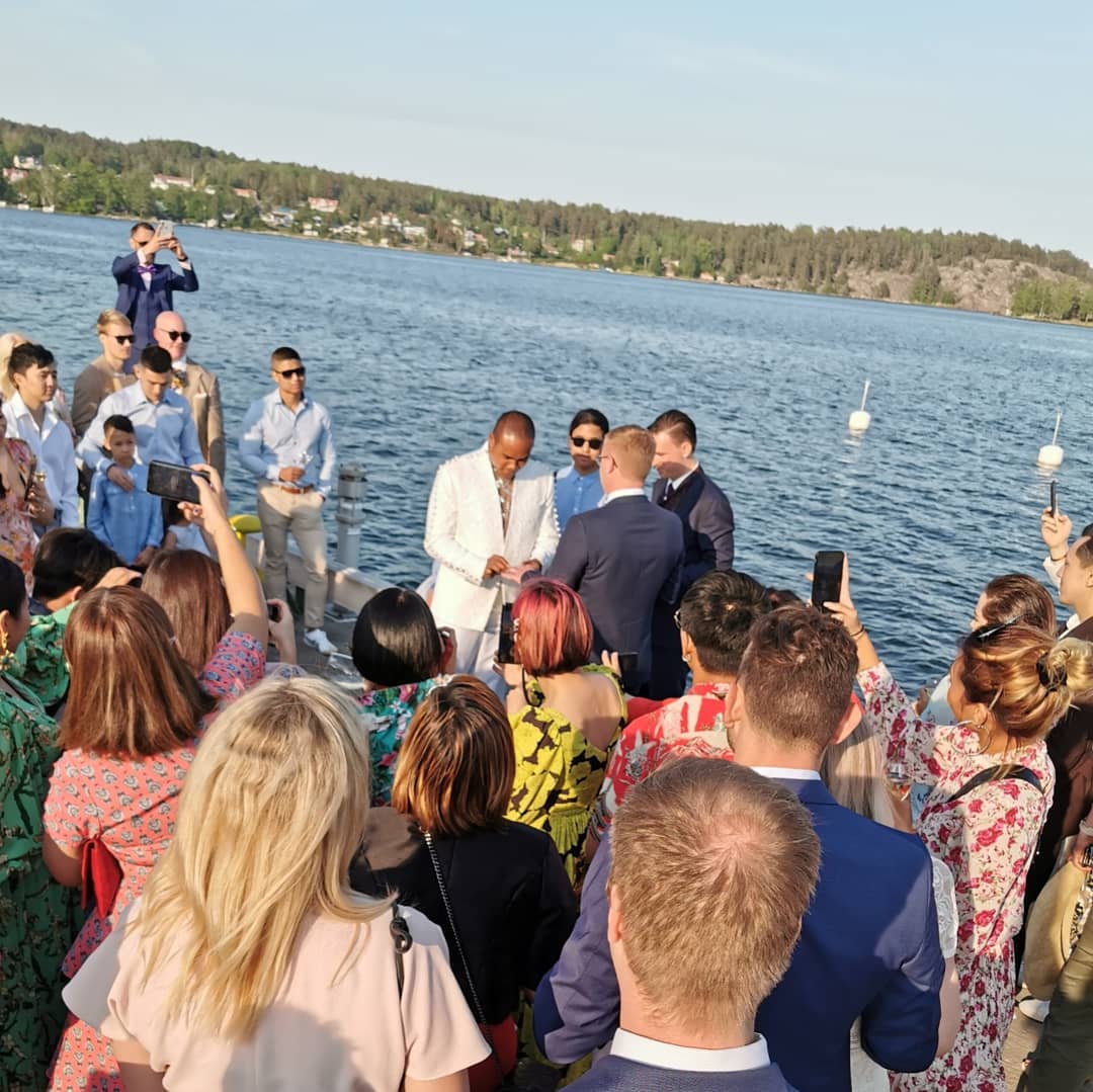 งานแต่ง รัศมีแข